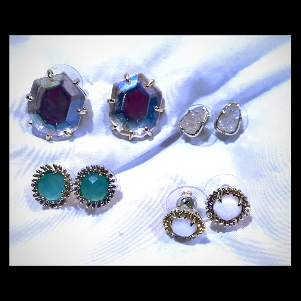 4 pairs of Kendra Scott earrings